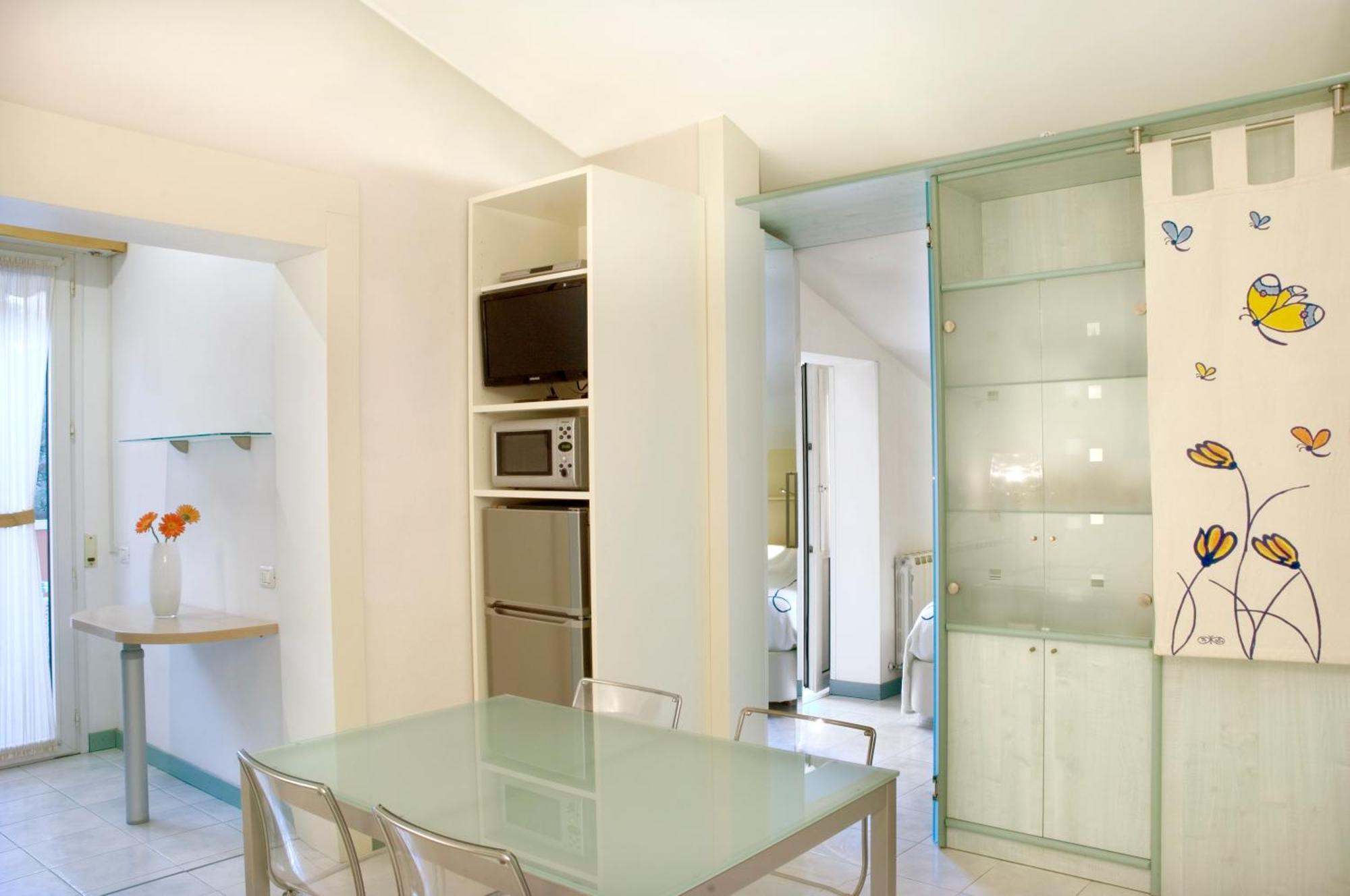 Hotel Eros Residence Cervia Kültér fotó