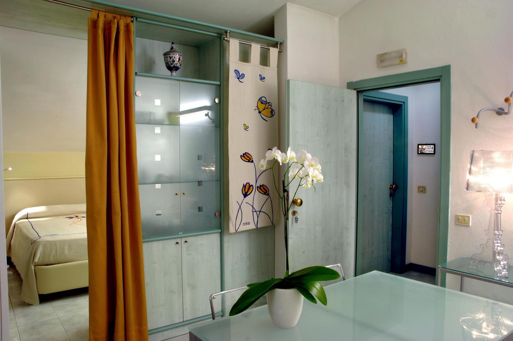 Hotel Eros Residence Cervia Kültér fotó
