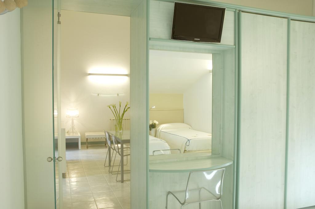 Hotel Eros Residence Cervia Kültér fotó