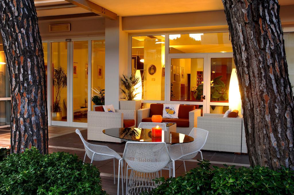 Hotel Eros Residence Cervia Kültér fotó